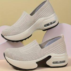 One Toe Strap Flat Sole Casual Sneakers