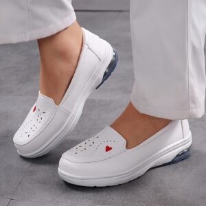 Women's Round Toe Nurse Shoes